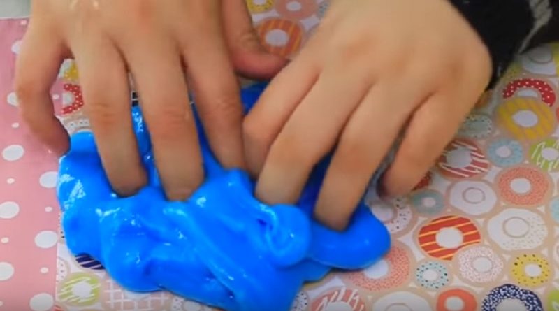 Best DIY Slime Recipes WITHOUT GLUE OR BORAX! How To Make Glue (VIDEO)